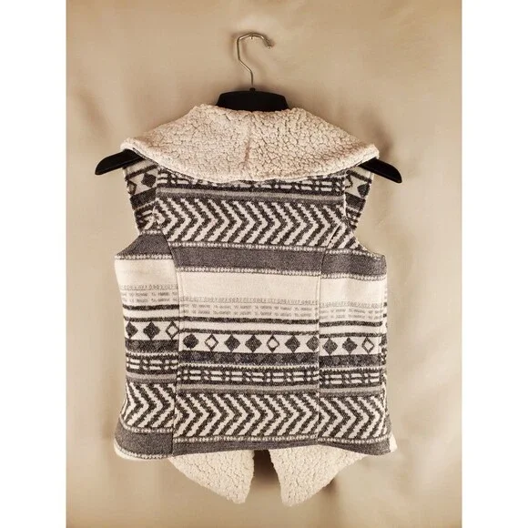 Me Jane Western Vest Sleeveless Fleece Size 14 Kids - Picture 2 of 5